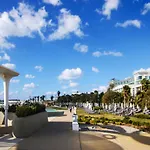 Phaedrus Living Seaview Luxury Flat Limnaria 153